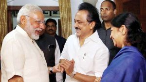 தமிழ்நாட்டை இறுக்கும் திமுக இந்துத்துவா பாம்புகள் | DMK and BJP both poison | @TamilanSankar